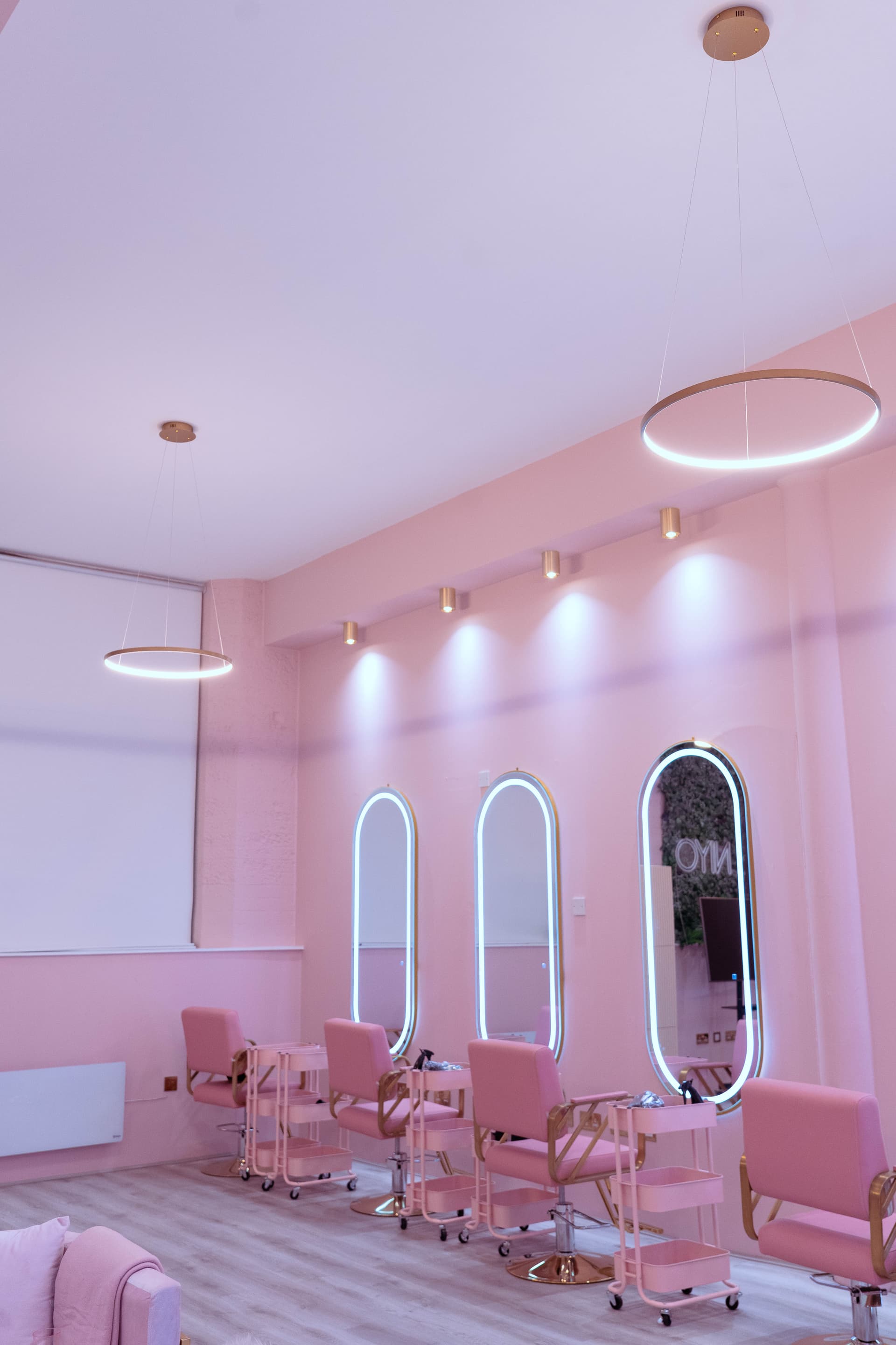 NIYO salon overhead