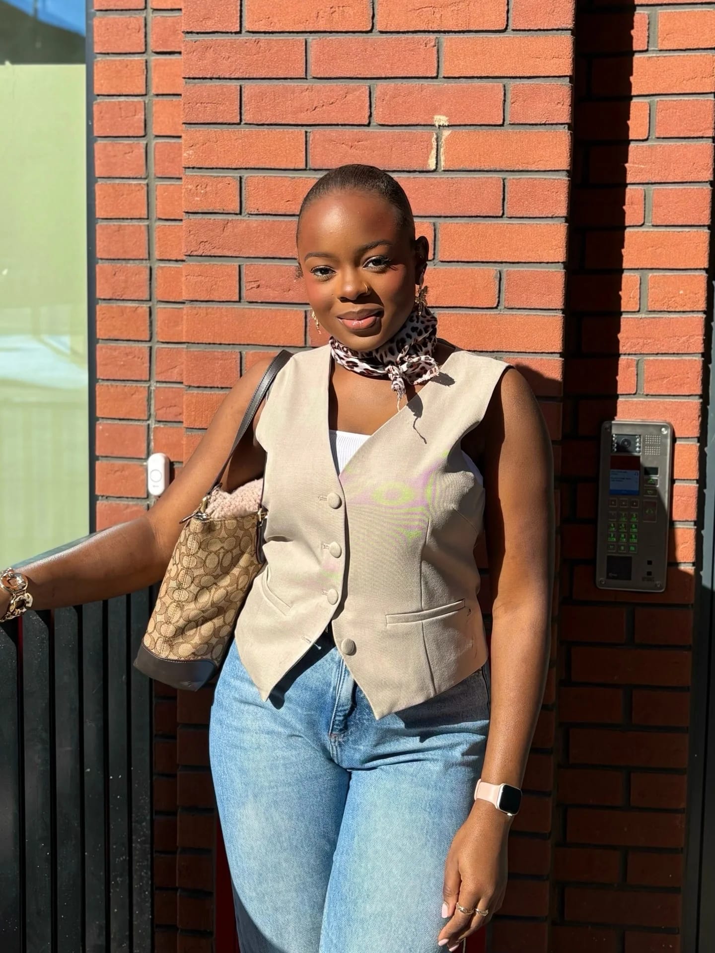 Jola Oyelude